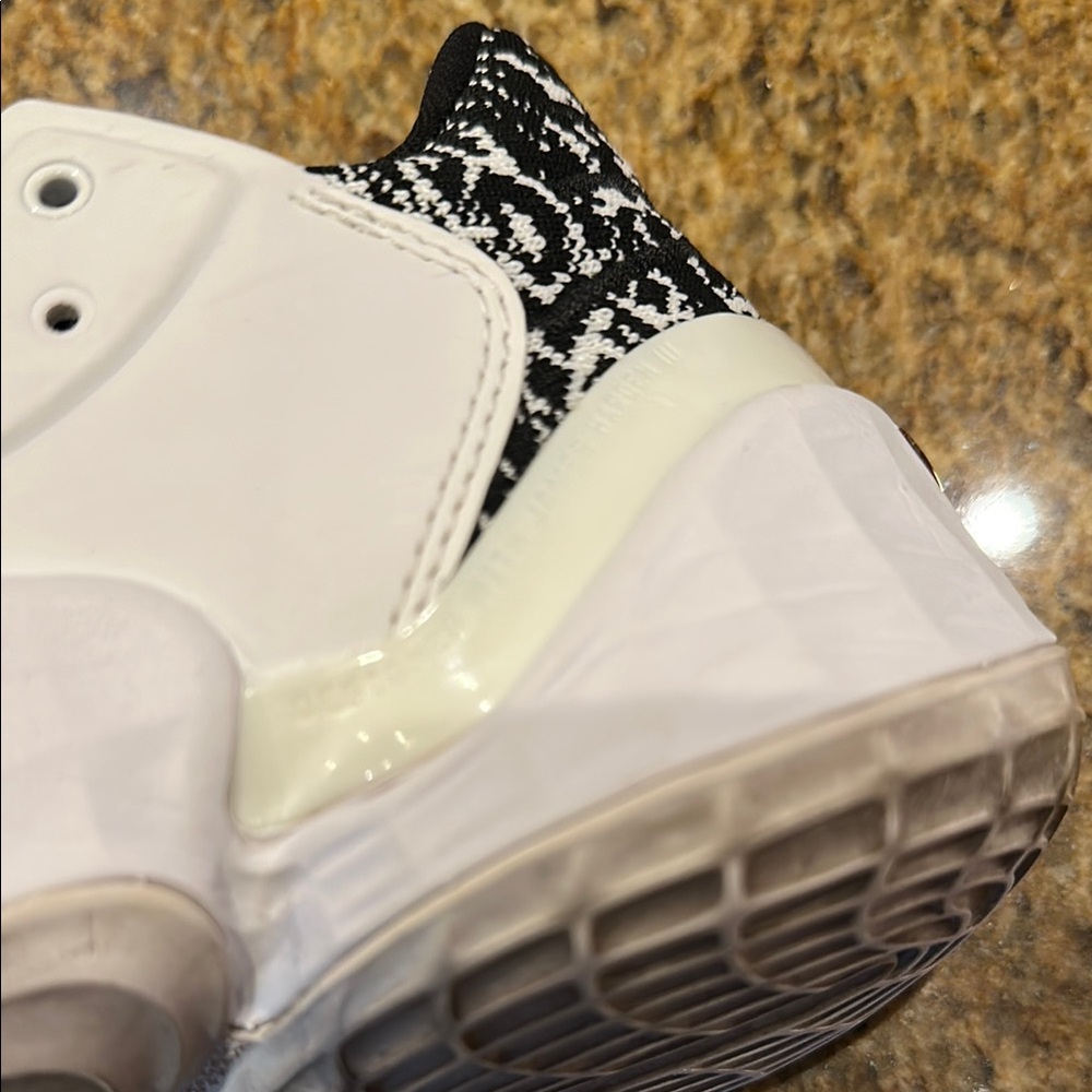 James Harden Vol 4 adidas Athletic Shoes - Picture 5 of 10